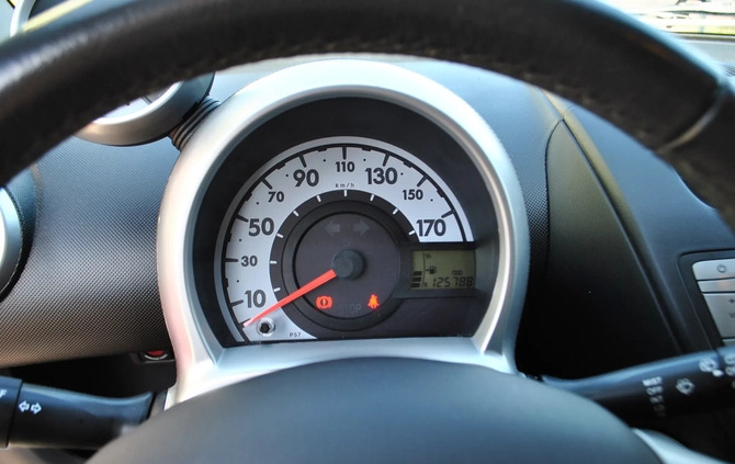 Peugeot 107 cena 19999 przebieg: 125000, rok produkcji 2013 z Szczebrzeszyn małe 667